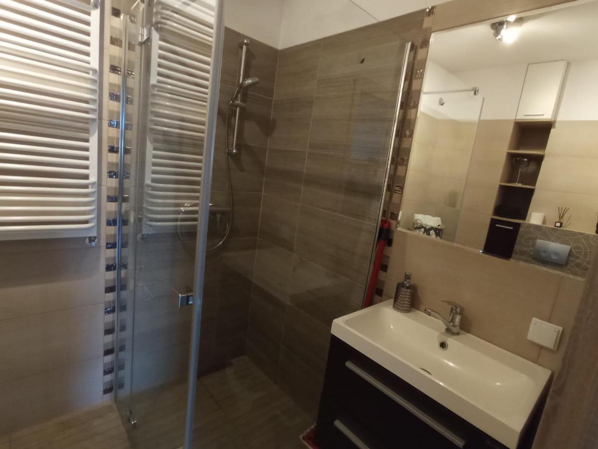 פוק Apartament Moris מראה חיצוני תמונה